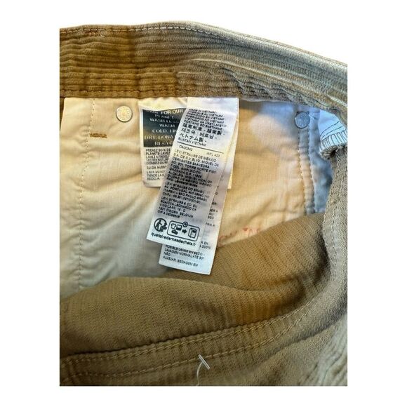 Levi's 314 Shaping Straight relaxed Corduroy Pants Women's Size 30x30 Tan - Picture 4 of 8